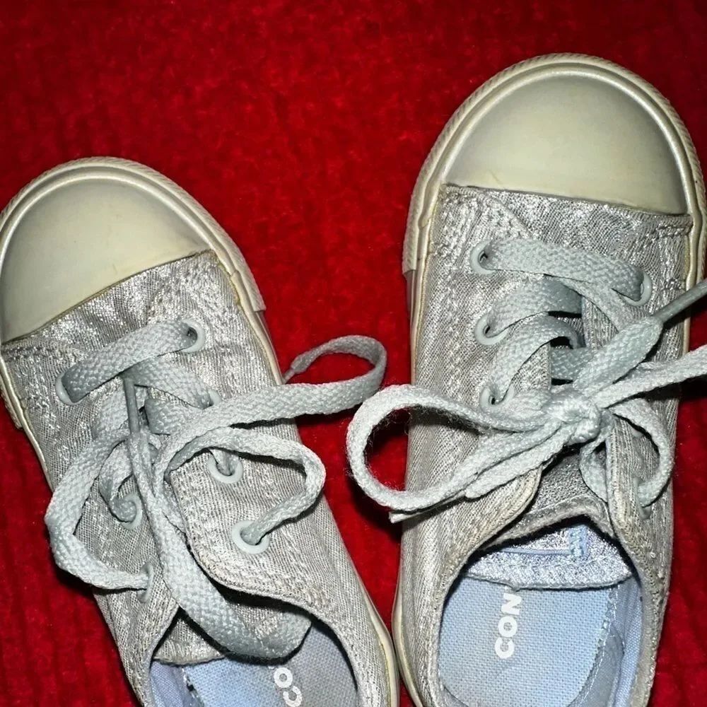 Chuck Taylor all star lt sage green sparkle sz 9 & free chucks like crocs sz 9